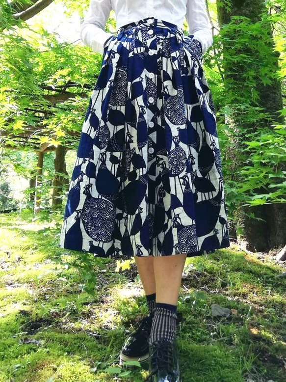 meme型染め　藍染スカート・ホロホロ鳥 