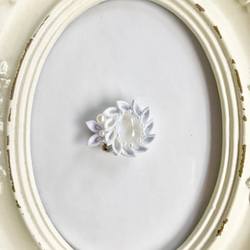 つまみ細工 幻想花の指輪 レインボームーンストーン 2枚目の画像