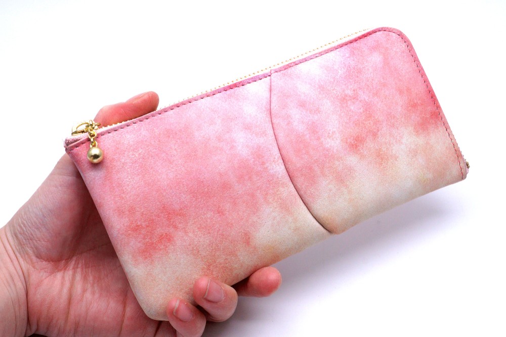 薄型軽量！桃なL字ファスナー長財布（牛革製）