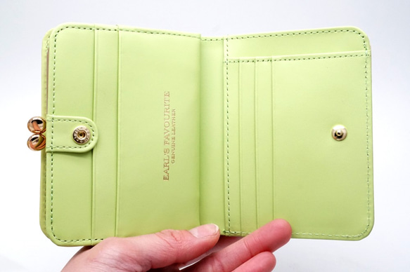 クラウンメロンな2つ折りがま口財布(牛革製） 4枚目の画像