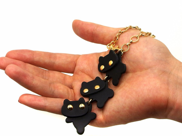 千鈞一發！貓聯盟救援（袋魅力）/黑貓，牛皮製成 第5張的照片