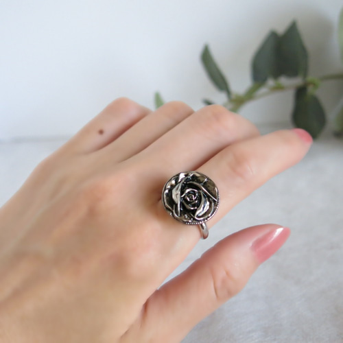 18mm】シックなアンティークローズヴィンテージボタン ボタンリング