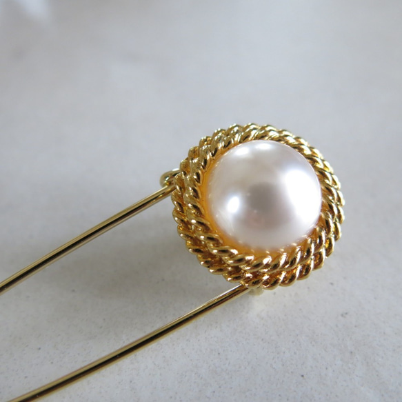 真珠のような美しさ　一粒パールストールピン　かぶとピン　パールブローチ　ヴィンテージボタン 4枚目の画像