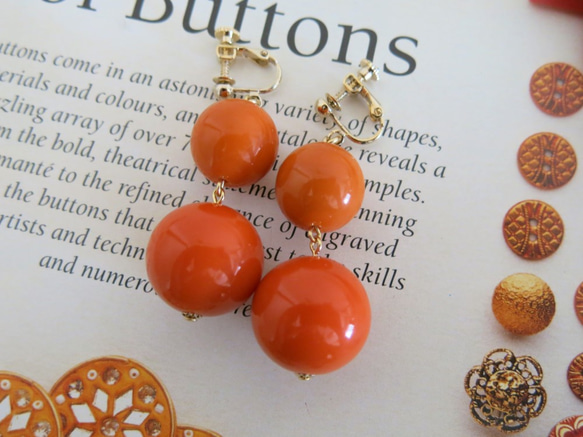 vivid orange earrings ...イタリアンビーズ　ビビッドオレンジ　イヤリング 1枚目の画像