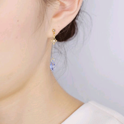 施華洛世奇的垂線耳後裝飾&鑽石型墜飾耳環〈薰衣草〉 第3張的照片