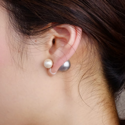 【夾式耳環】雙棉珍珠的夾式耳環(灰色)雙耳用 第1張的照片