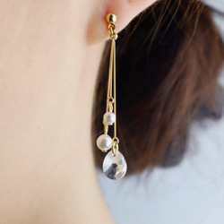 施華洛世奇水滴與小粒珍珠的垂線耳環 第2張的照片