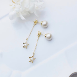 【耳環】Sway frame star & Cotton pearl pierce 第4張的照片