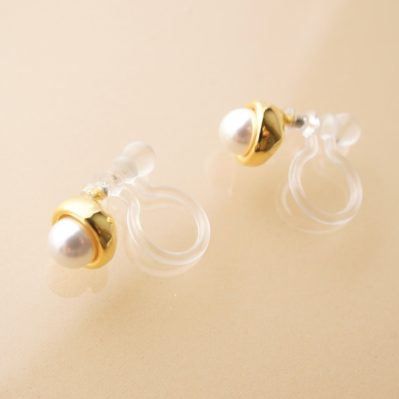 耳環或耳環 ◇ 單顆珍珠耳環 金屬過敏相容鈦柱 &lt;13&gt; 第9張的照片