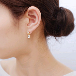 ◯樹脂製耳針◯露珠狀施華洛世奇水晶耳針 第6張的照片