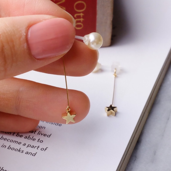 ◯樹脂製耳針◯珍珠耳針搭配小星星金屬線製耳針托 第3張的照片