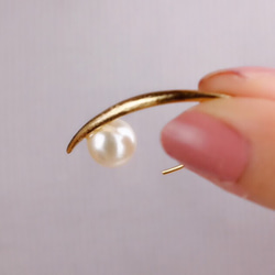 水晶珍珠弧形鉤形耳環&lt;203&gt; 第4張的照片
