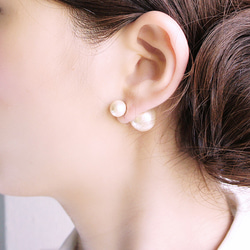 ＼2way/14kgf耳環 ◇W棉珍珠耳環（雙耳）～Kiska或灰色或米色～&lt;85&gt; 第5張的照片