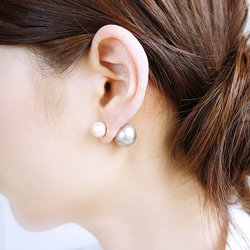 雙棉珍珠的耳環(灰色)雙耳用 第2張的照片