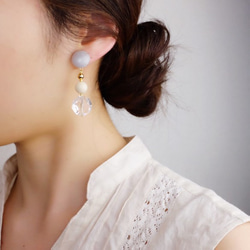 銷售完畢〈限定品〉復古風耳夾式耳環　~灰色圓珠×透明~ 第4張的照片