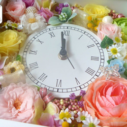 《結婚祝い/送別の花》プリザーブドフラワーのお花時計ohanadokei-kaku 1枚目の画像