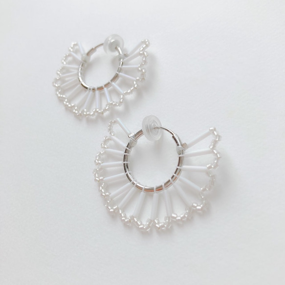 EAR CUFF&EARRING:「clear white」 闘魚 2枚目の画像