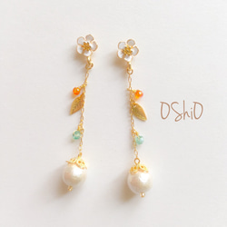 【再入荷】”忘れな草"  flower swing ロング花コットンパールピアス イヤリング 1枚目の画像