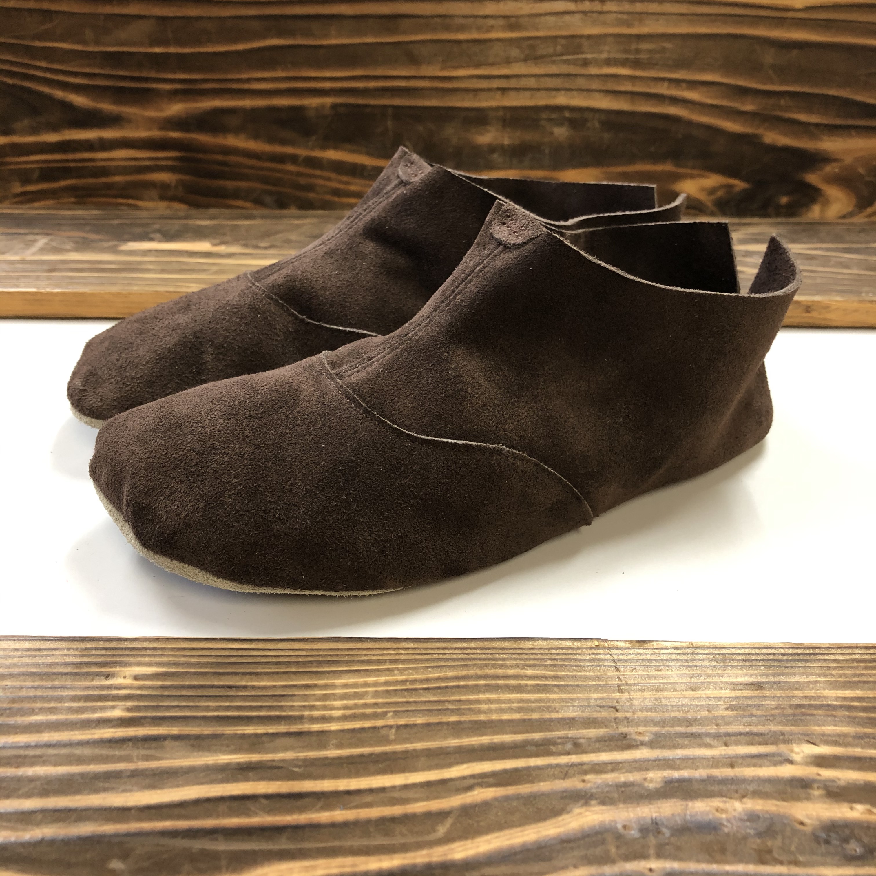 ベロアレザールームシューズ・ハイカットタイプ・ブラウン