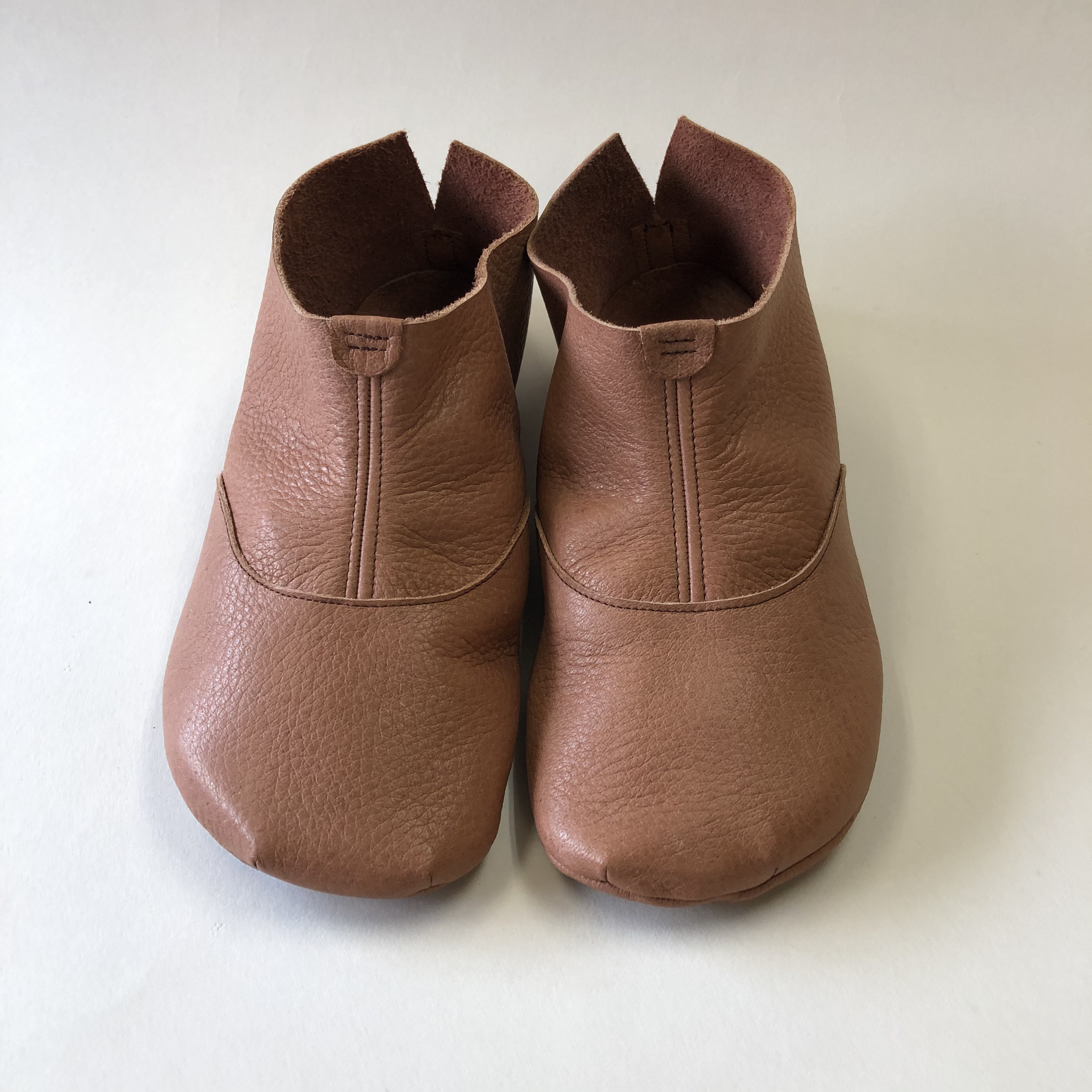 天然日本鹿革のルームシューズ