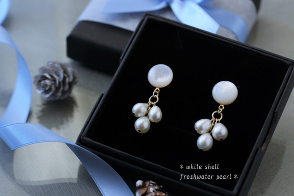 【Creema限量加分】*漂亮的白色貝殼和漂亮的水滴形淡水珍珠耳環*可換耳環* 第7張的照片