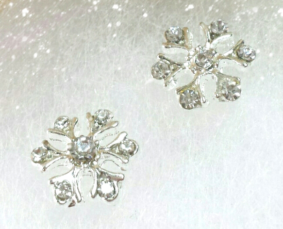 冬の華*Crystal of Snow*ピアス/イヤリング(type1) 2枚目の画像