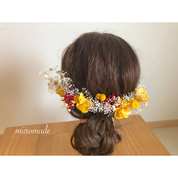 イエローヘアアクセサリー 1枚目の画像