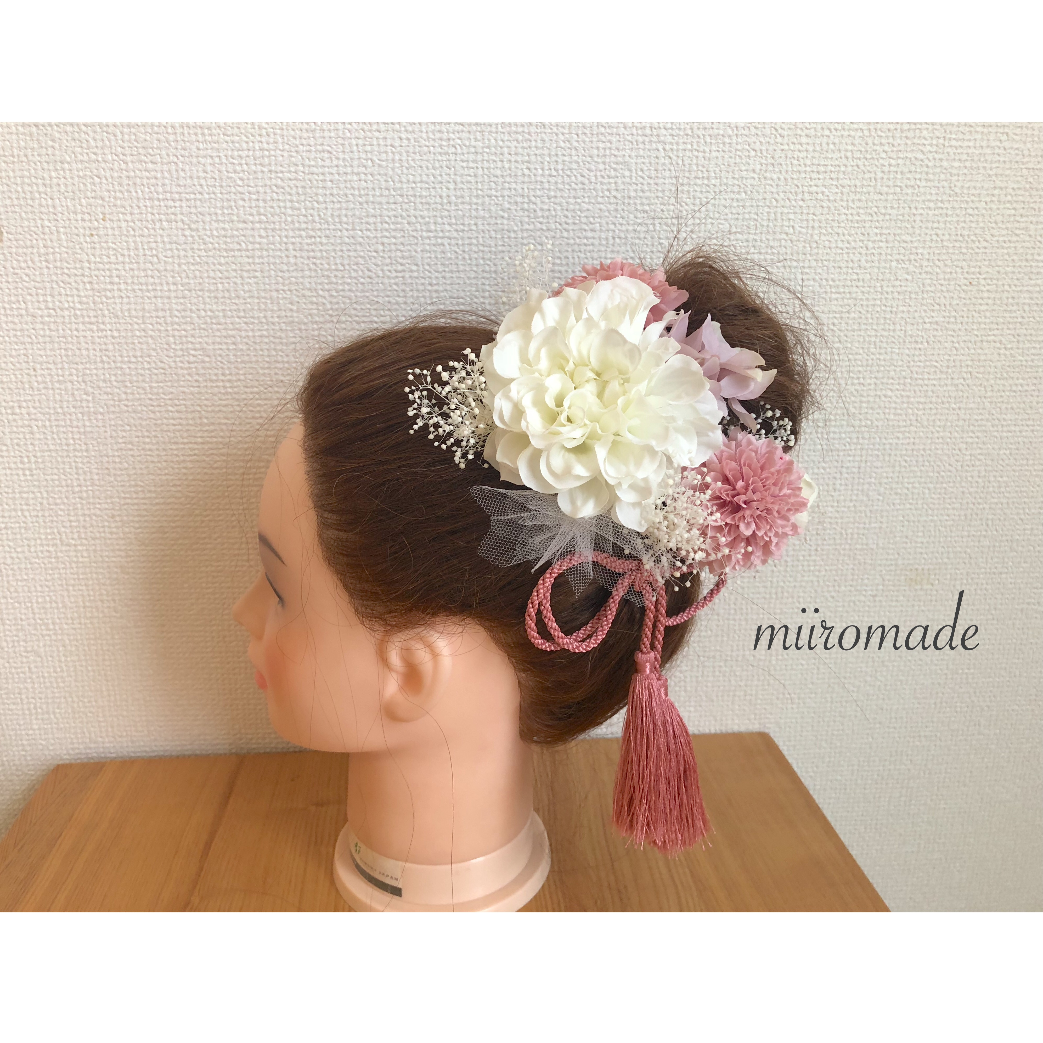 リボン付きホワイトピンク