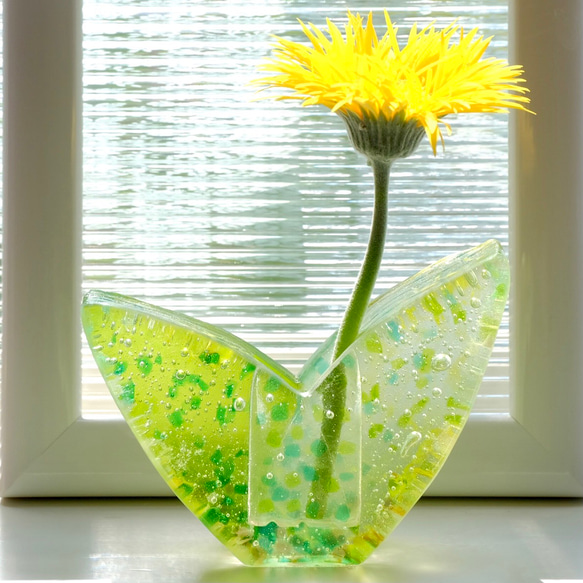 ガラスの葉っぱの花びん-A④ 2枚目の画像