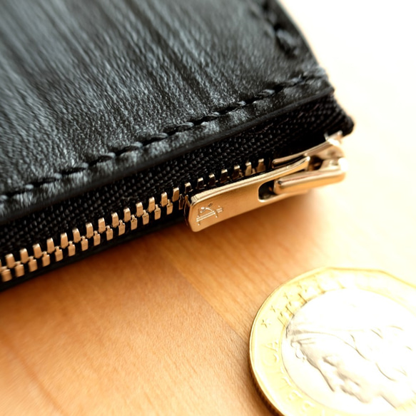 【受注製作】革の小財布  BRIDLE / BLACK 小さい財布・コンパクト・ブラック・ブライドルレザー 4枚目の画像
