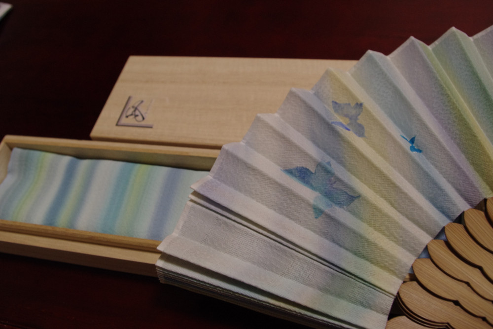 【３点セット】手染め扇子＆手染め扇子袋＆桐箱(オリジナルロゴ入り）