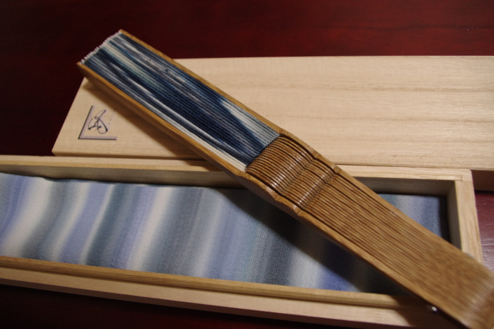 【３点セット】手染め扇子＆手染め扇子袋＆桐箱(オリジナルロゴ入り）