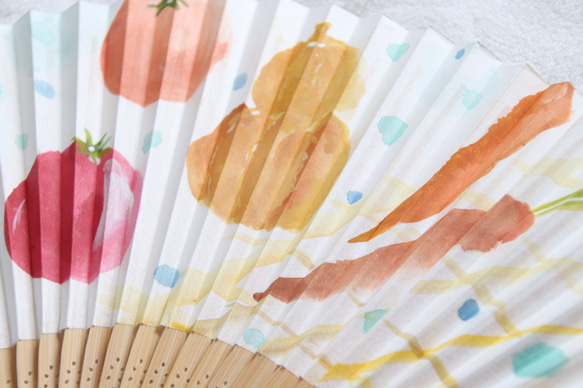 當天發貨☆“ 3折扣促銷”手繪折扇“京都蔬菜zappa-n” 第5張的照片