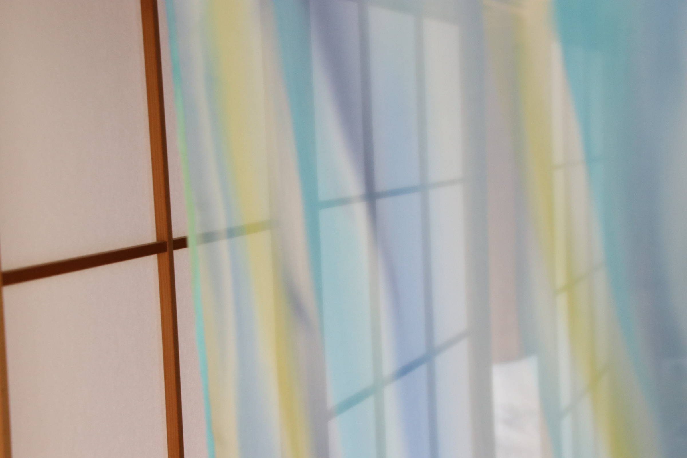 「風」を溶かした暖簾『晴れ空』(サイズオーダー・手染め一点もの・丸棒付き)