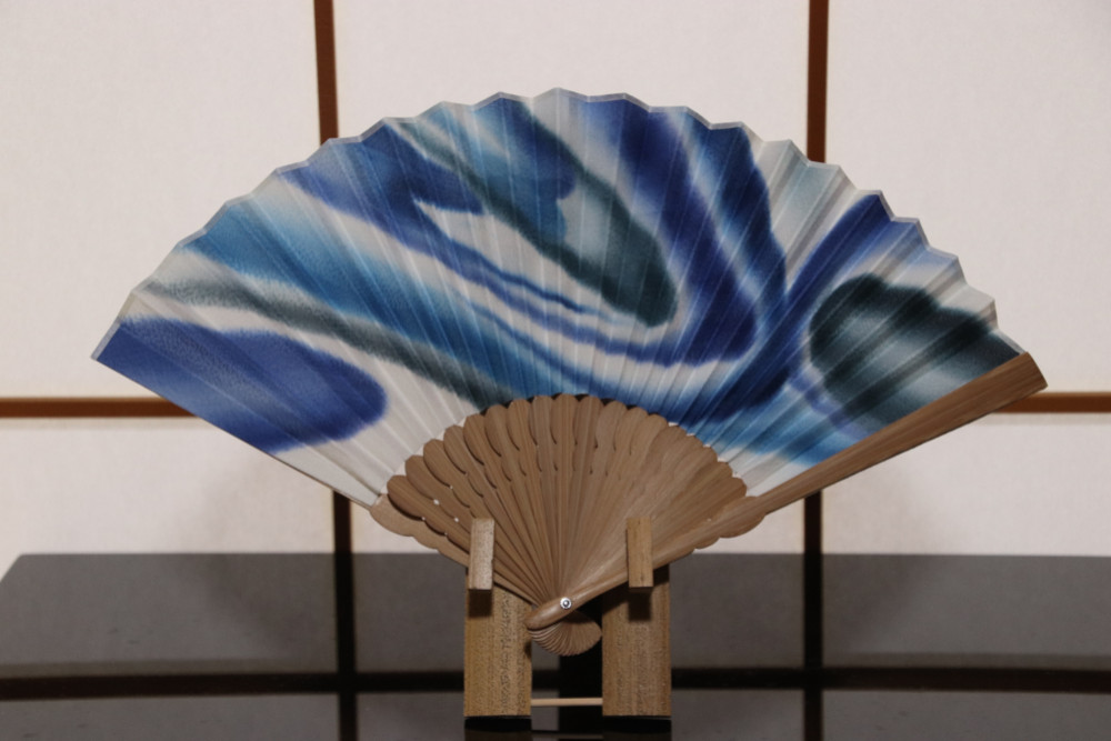 手描き絹扇子『青き疾風』(男持ち・一点もの) その他雑貨