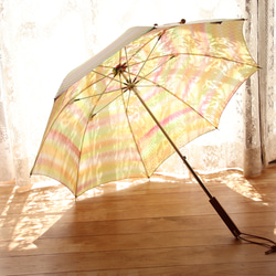 晴雨兼用日傘『踊るマカロン』（着物にも洋服にも・一点物） 1枚目の画像