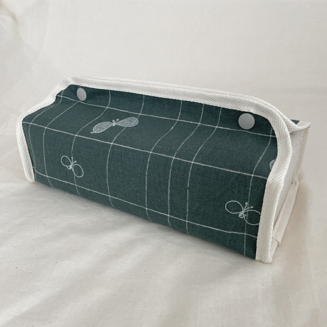ミナペルホネン　ティッシュカバー　①　ハンドメイド ミナペルホネン ティッシュカバー ① ハンドメイド