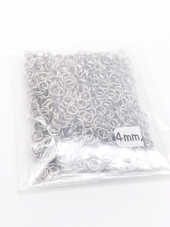 パーツ 金具 丸カン4ｍｍ　シルバー　30ｇ　約720個 1枚目の画像