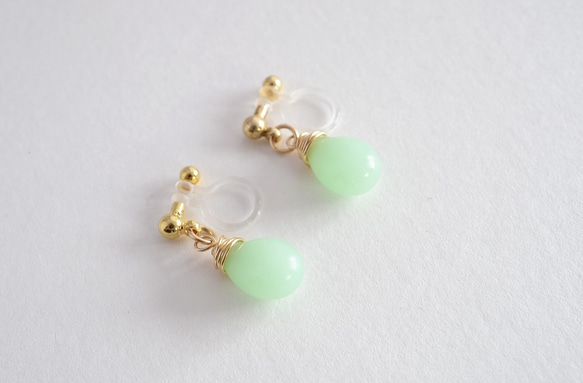 GLASS Larme ear clips/pierced earrings Green Hayes 第1張的照片