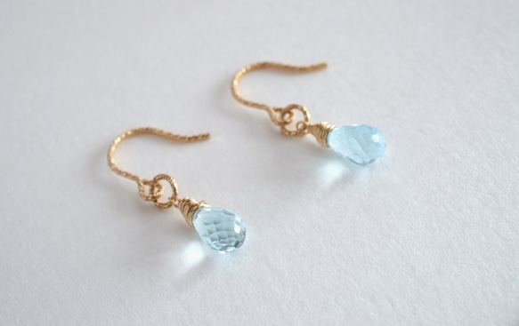 STONE Sky blue topaz pierce 第2張的照片