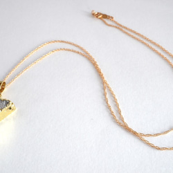 STONE Drusy necklace triangle 第3張的照片