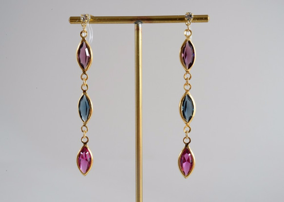 VINTAGE Glass frame earrings/pierce Deep ｍobetto 1枚目の画像