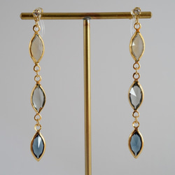 VINTAGE Glass frame earrings/pierce Blue gray 1枚目の画像