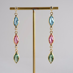 VINTAGE Glass frame earrings/pierce Paradise 1枚目の画像