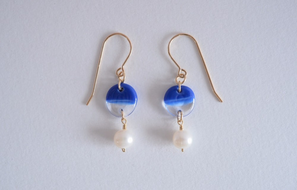 GLASS Bicolor Glass Pierced earrings/Ear clips Blue×Clear 第1張的照片