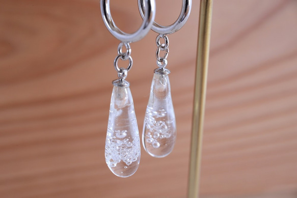 GLASS Bubble Drop Ear clips Clear 第1張的照片