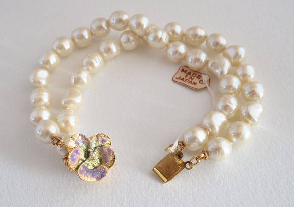 VINTAGE 2Strands baroque pearl Pansy bracelet 4枚目の画像