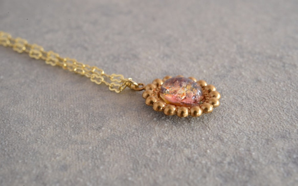 VINTAGE Fire opal glass long necklace 第2張的照片