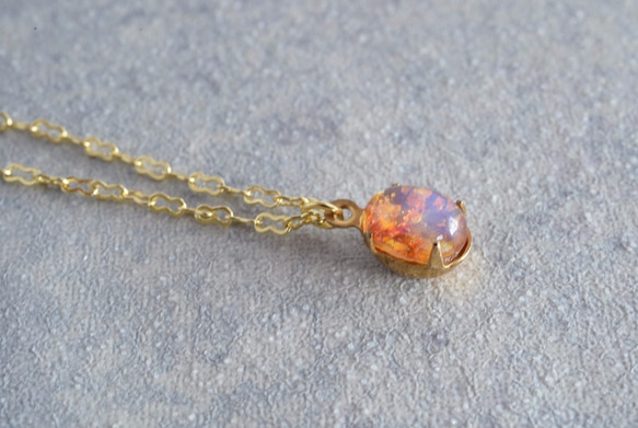 VINTAGE Fire opal glass necklace Oval 第1張的照片