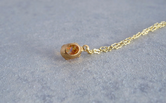 VINTAGE Fire opal glass necklace Oval 第3張的照片